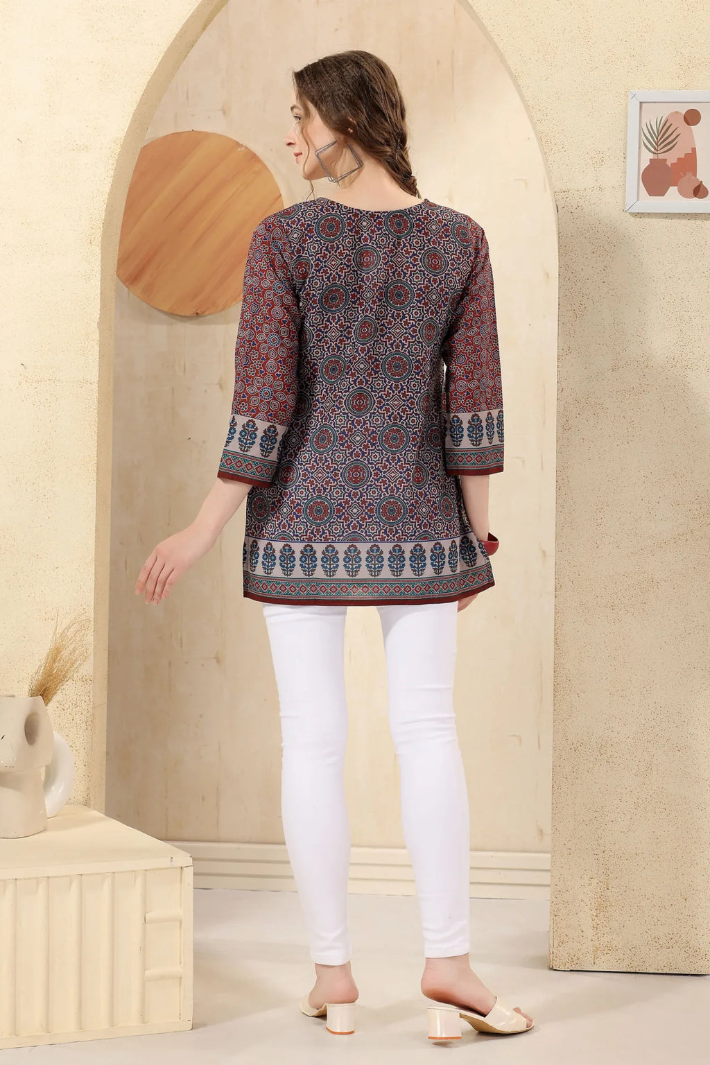 Maroon Jaipuri Cotton Print Round Neck Short Tunic